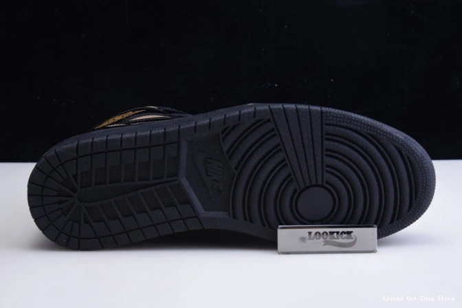 Kicked Out Shoe Store GOLD 1 555088-032 AIR HIGH METALLIC BLACK JORDAN RETRO (2020) 0804